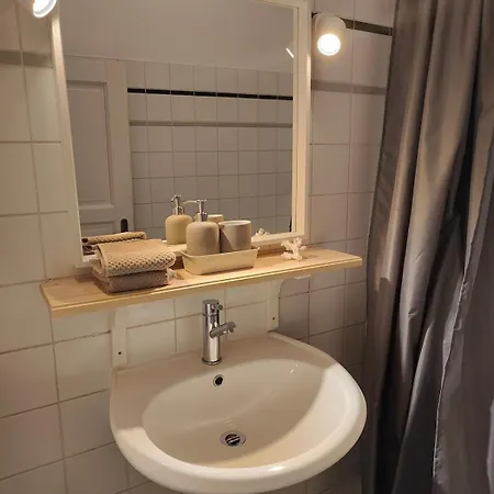 Apartman Loewental An Der Ruhr Historisch Im Gruenen