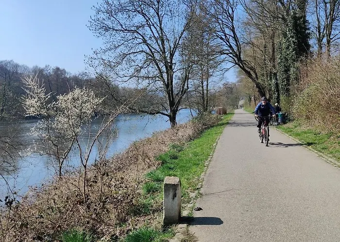 Loewental An Der Ruhr Historisch Im Gruenen Essen